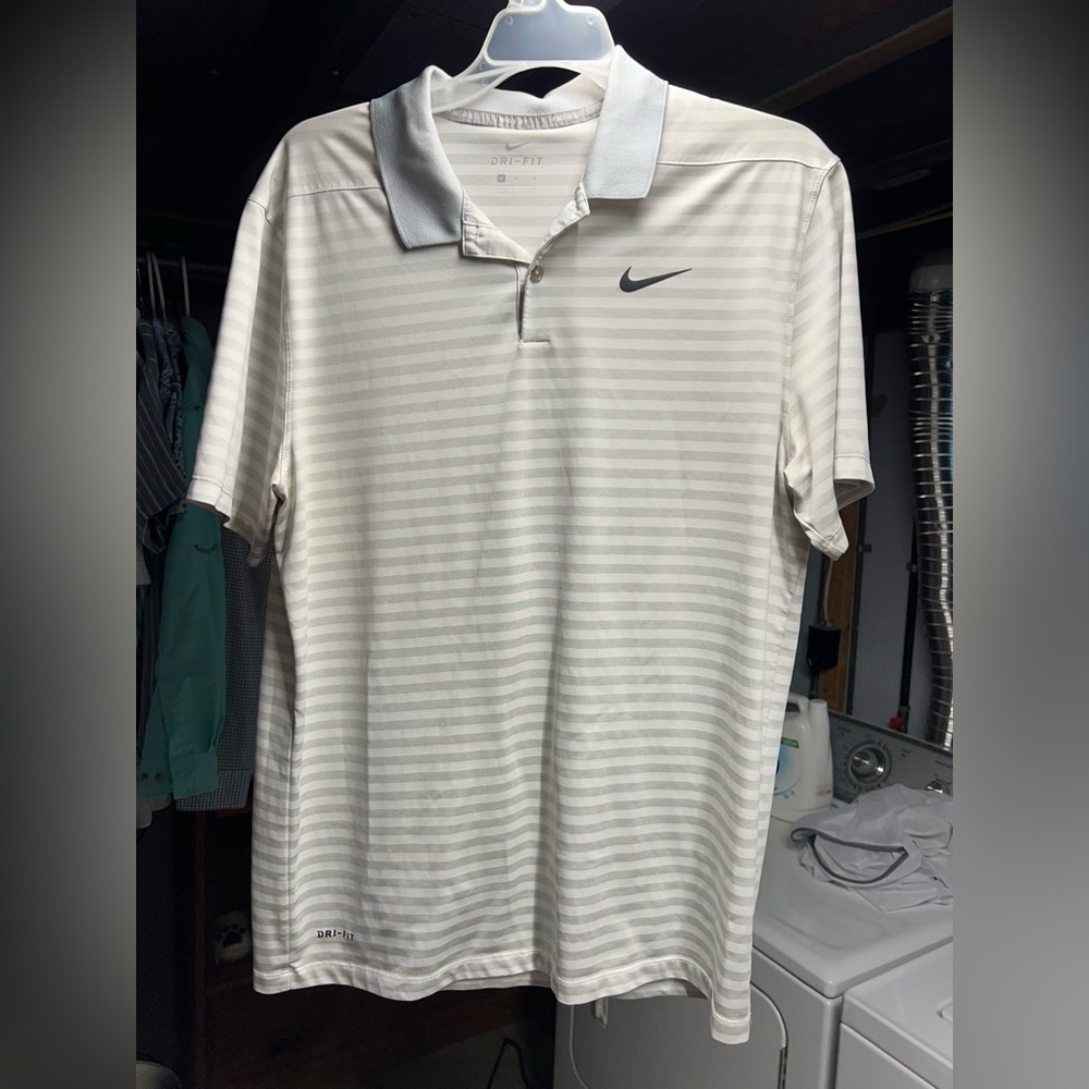 Nike Men's Gray Striped Polo Shirt
